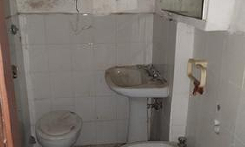 Via Ippocrate Rif C ...