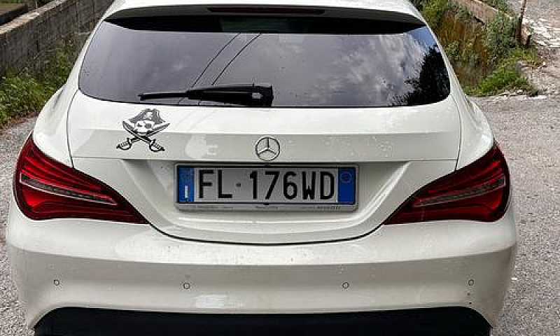 Mercedes-Benz Cla 20...