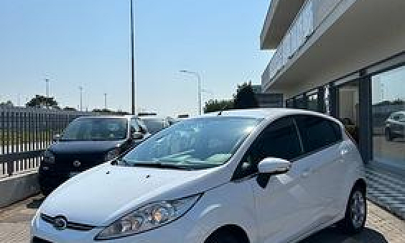 Ford Fiesta 1.4 5 Po...