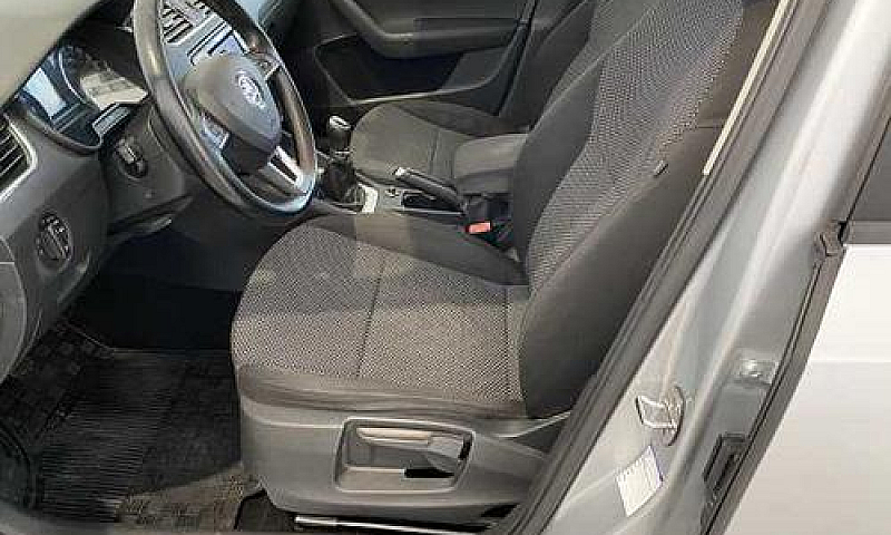 Skoda Octavia 1.6 Td...