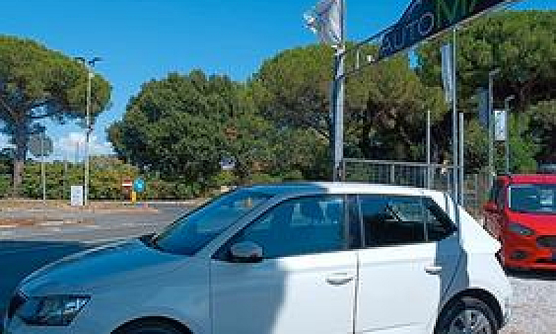 Skoda Fabia 1.0 Unic...
