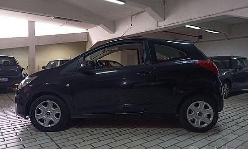 Ford Ka...