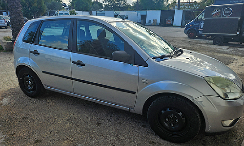 Ford Fiesta 1.4 Tdci...