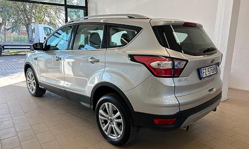 Ford Kuga 1.5 Tdci 1...