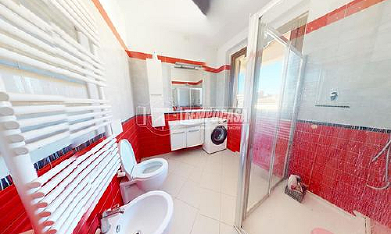 Attico Con Garage E ...