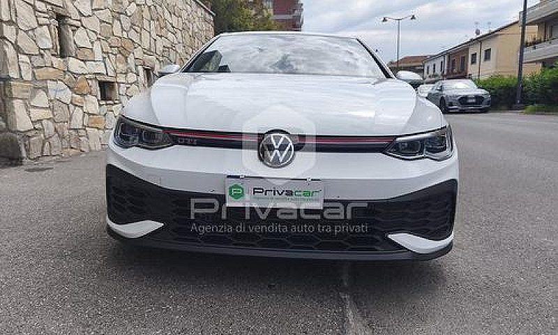 Volkswagen Golf 2.0 ...