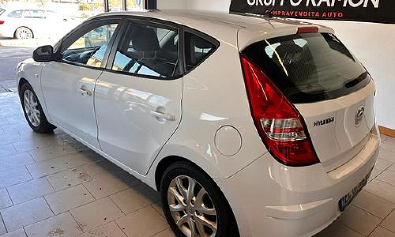 Hyundai I30 1.6 Crdi...