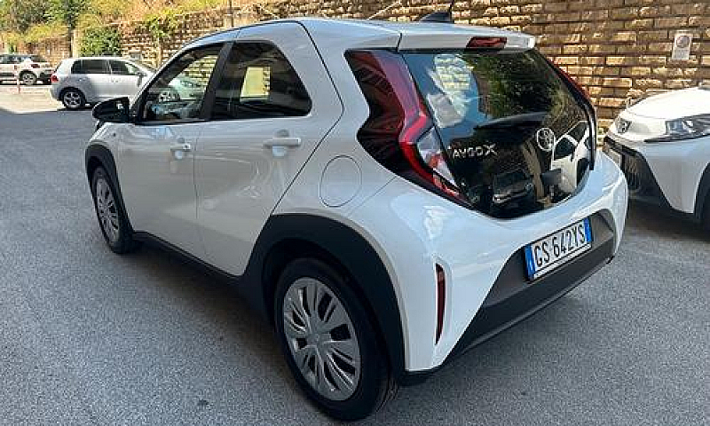 Toyota Aygo X 1.0 5P...