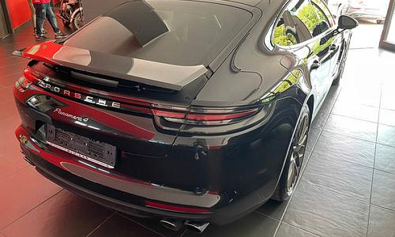 Porsche Panamera 3.0...