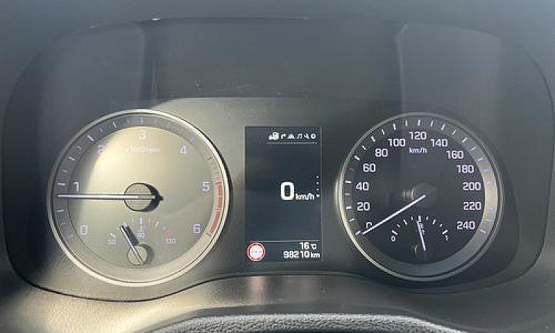 Hyundai Tucson...