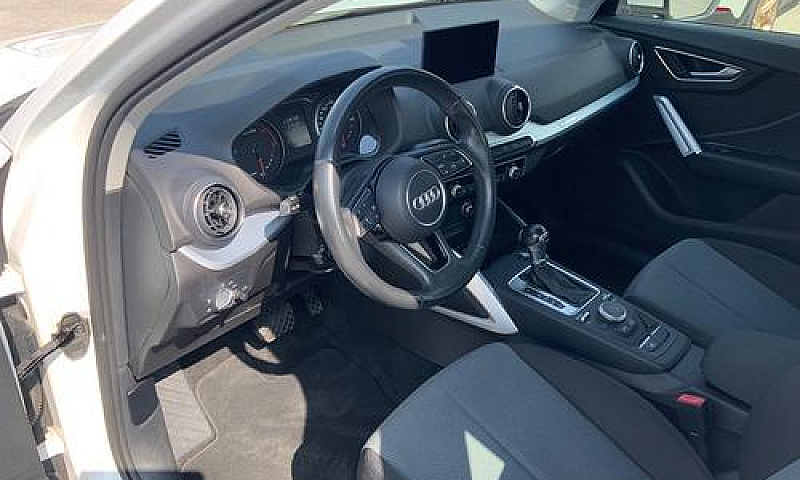 Audi Q2 30 Tdi S Tro...