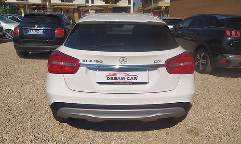 Mercedes-Benz Gla 18...