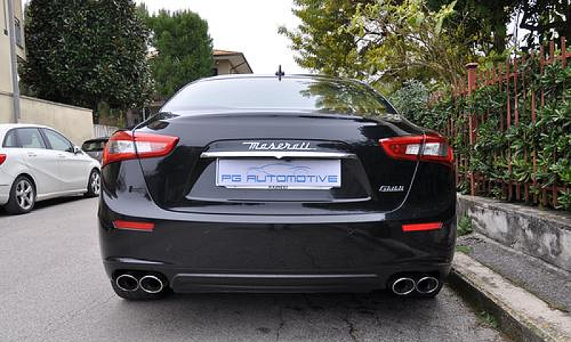 Maserati Ghibli V6 D...
