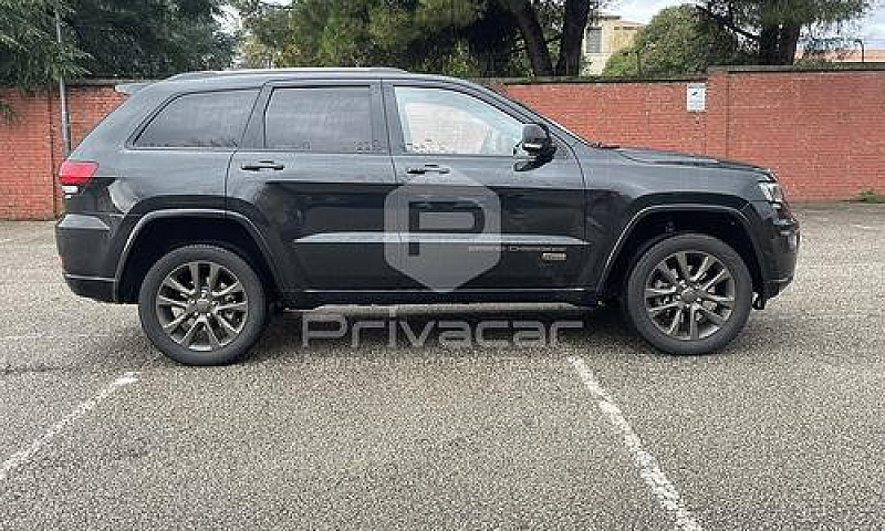 Jeep Grand Cherokee ...