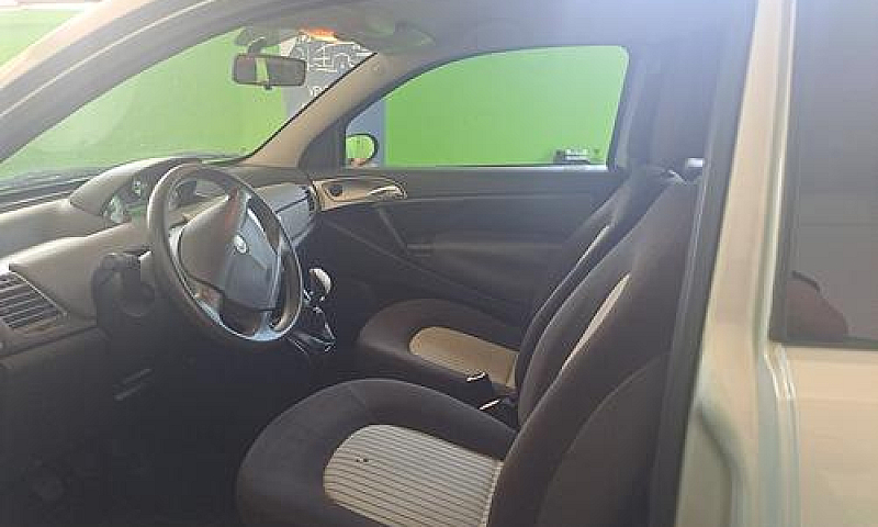 Lancia Ypsilon 1.2...