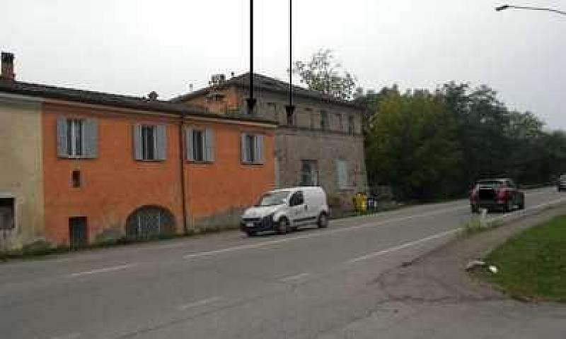 Appartamento A Parma...