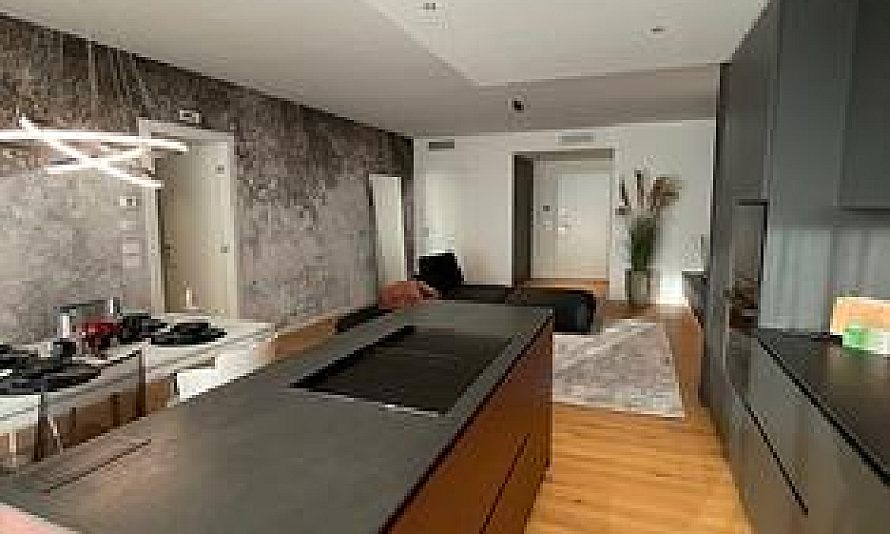 App.to 4 Camere Con ...