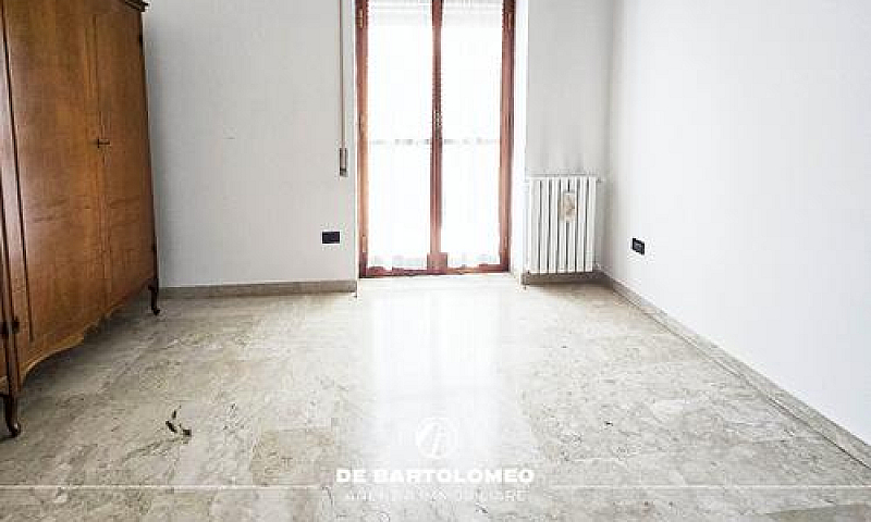 Appartamento Via Pug...