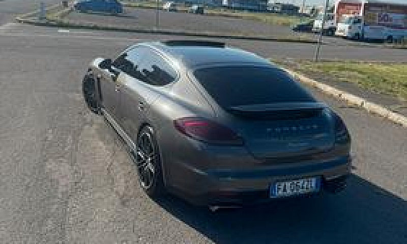 Porsche Panamera 3.0...
