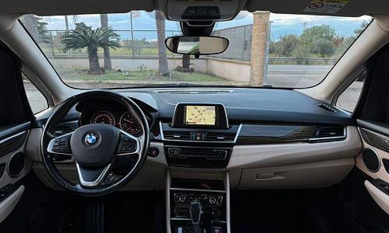 Bmw 216D Active Tour...