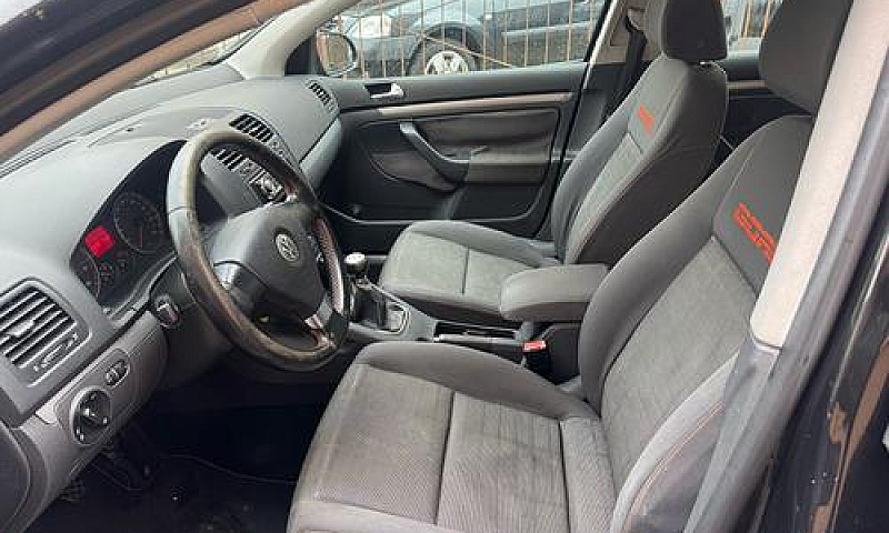 Volkswagen Golf 1.6 ...