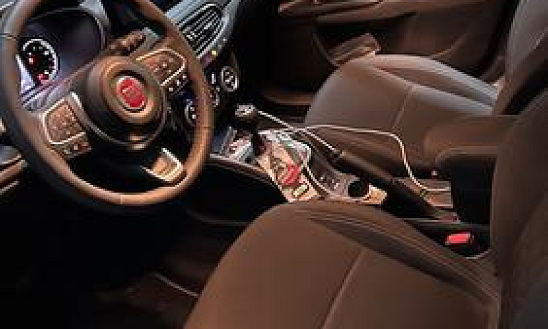 Fiat Tipo Cross Dise...