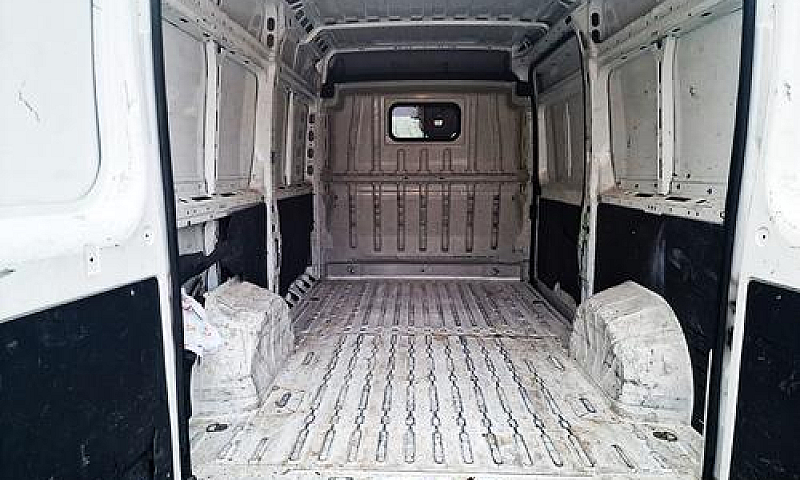 Peugeot Boxer 335 2....