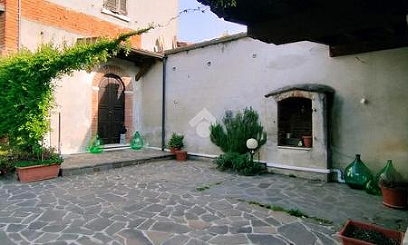 3 Locali A Ostiano...