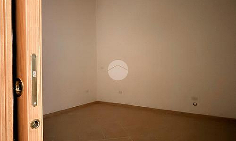 3 Locali A Manfredon...