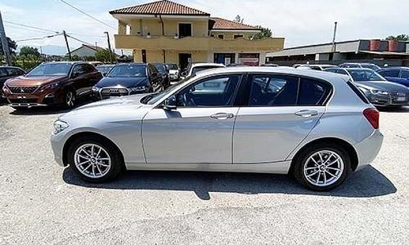 Bmw 118D Navi Led Xe...