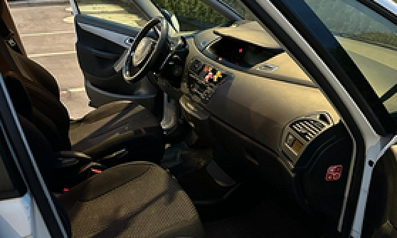 Citroen C4 Picasso...