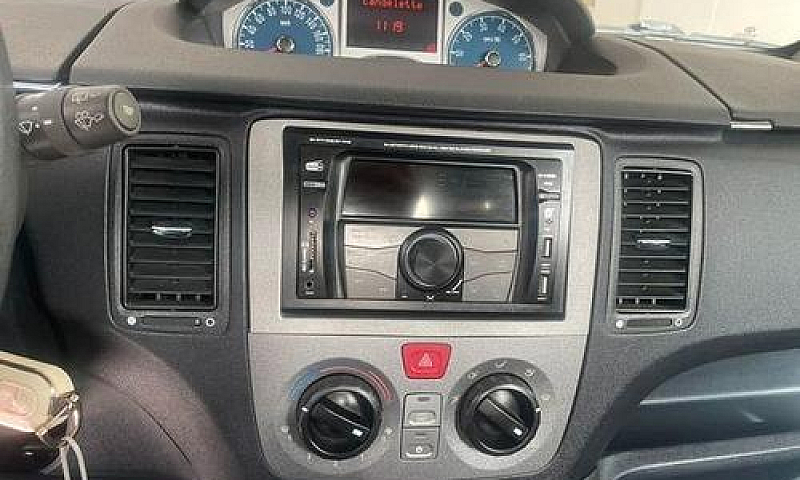 Lancia Musa 1.3 Mjt ...