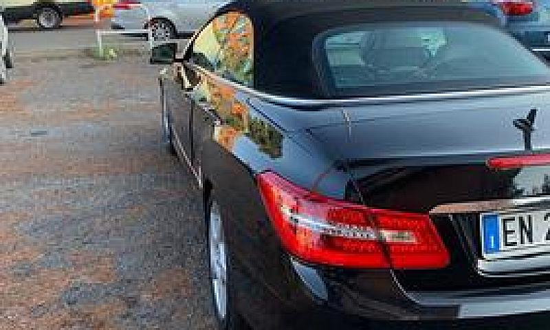 Mercedes E 250 Cabri...