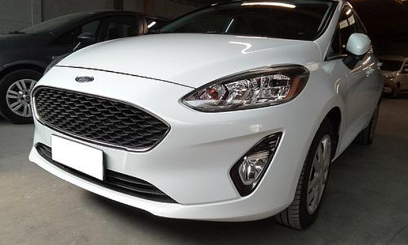 Ford Fiesta 1.5 Tdci...