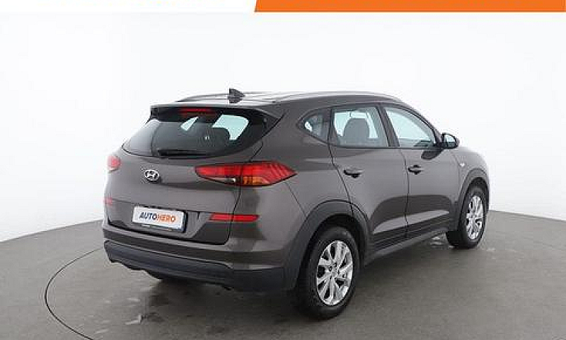 Hyundai Tucson Je443...