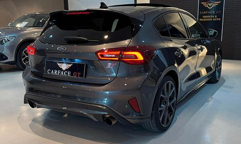 Ford Focus 2.3 280 C...