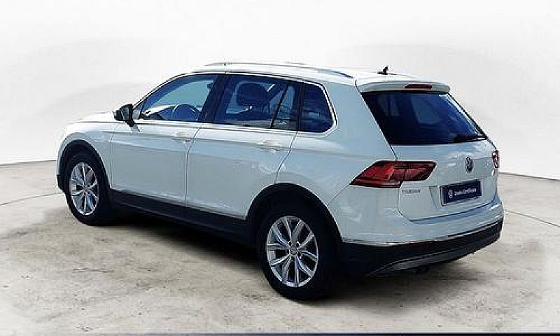 Volkswagen Tiguan 1....