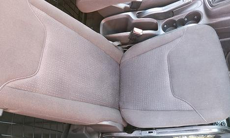 Ford Tourneo Courier...