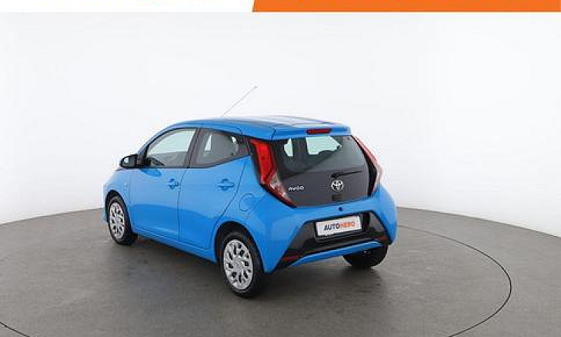 Toyota Aygo Mk64010...