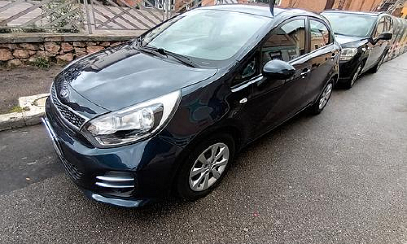 Kia Rio 1.1 Crdi 5P....