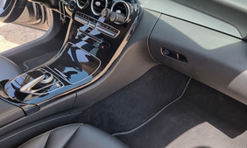 Mercedes C S.w. 220D...