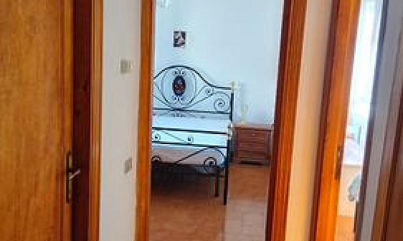 Casa Di Paese Nel Pa...