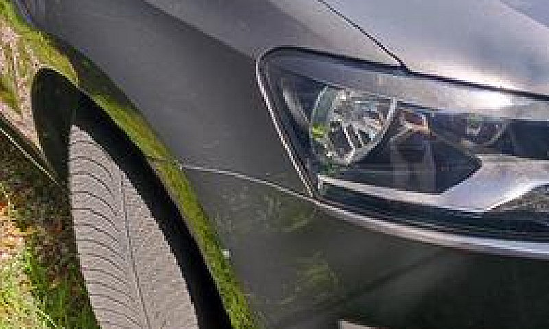 Auto Polo Volkswagen...