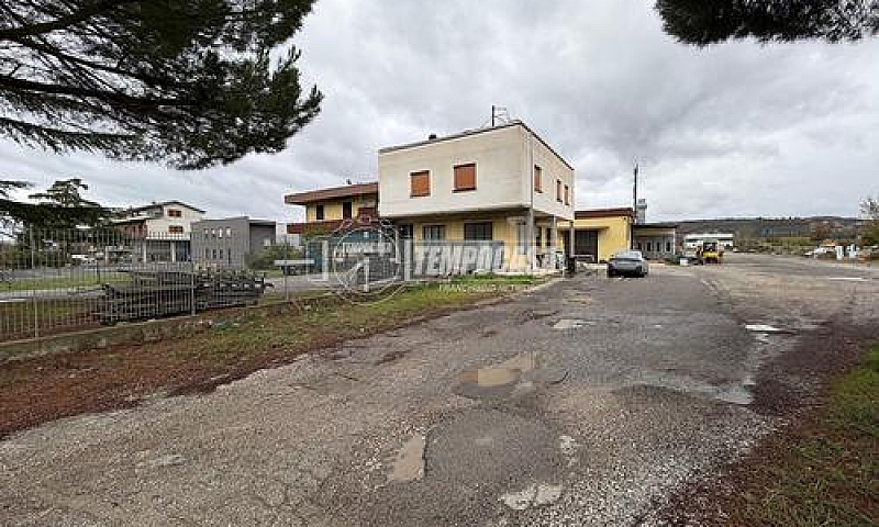 Complesso Immobiliar...