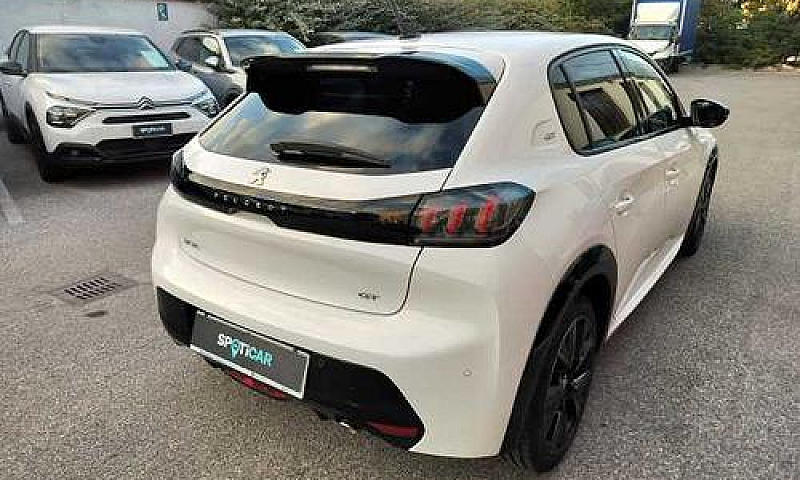 Peugeot 208 Puretech...