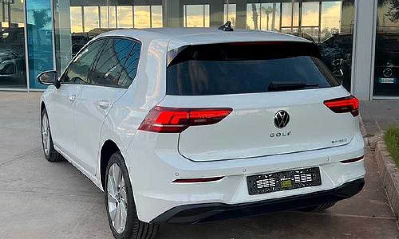Volkswagen Golf 1.5 ...