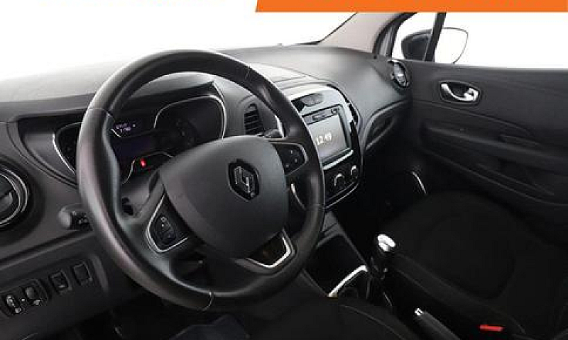 Renault Captur Jz621...