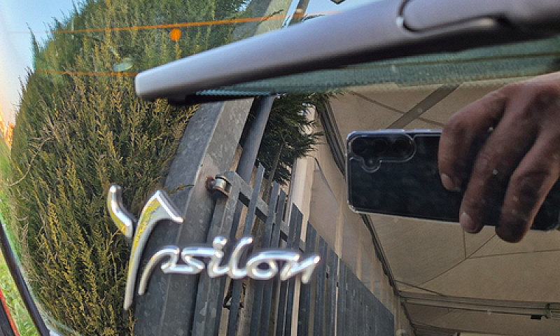 Lancia Ypsilon 1.3 M...