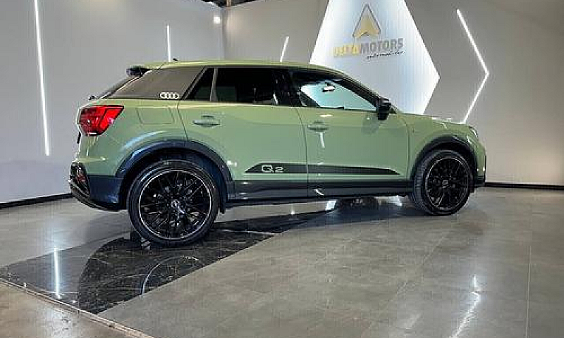 Audi Q2 35 Tfsi S Li...