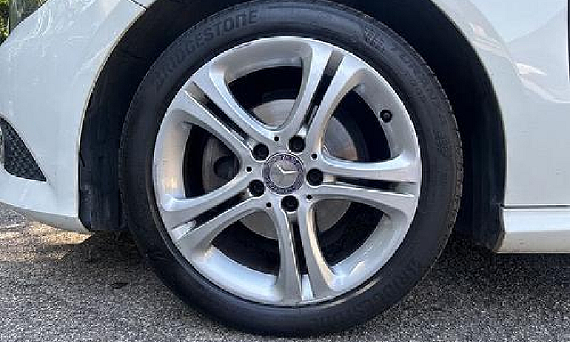 Mercedes-Benz Classe...